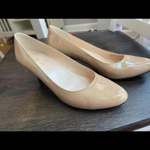 Cole Haan pumps - Picture 1 of 16